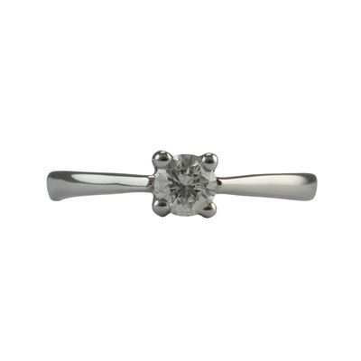 18ct White Gold Diamond Engagement Ring
