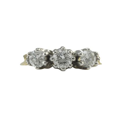 18ct Diamond Three Stone Ring