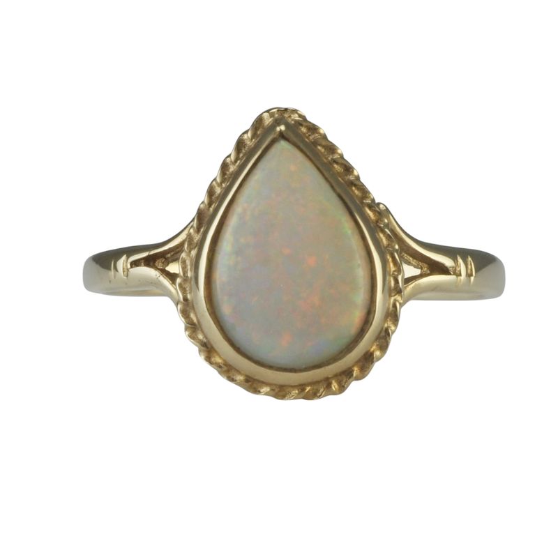 9ct Gold Opal Pear Shape Ring