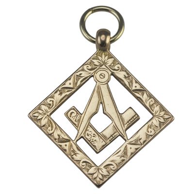9ct Gold Masonic Square Pendant