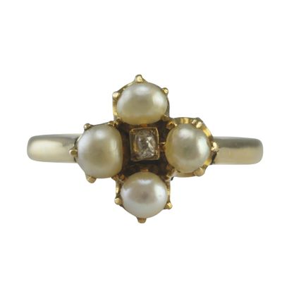 Victorian 18ct Pearl and Diamond Ring