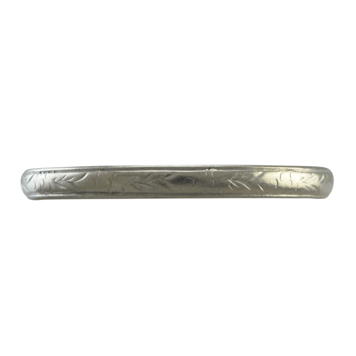 18ct White Gold Patterned Wedding Ring