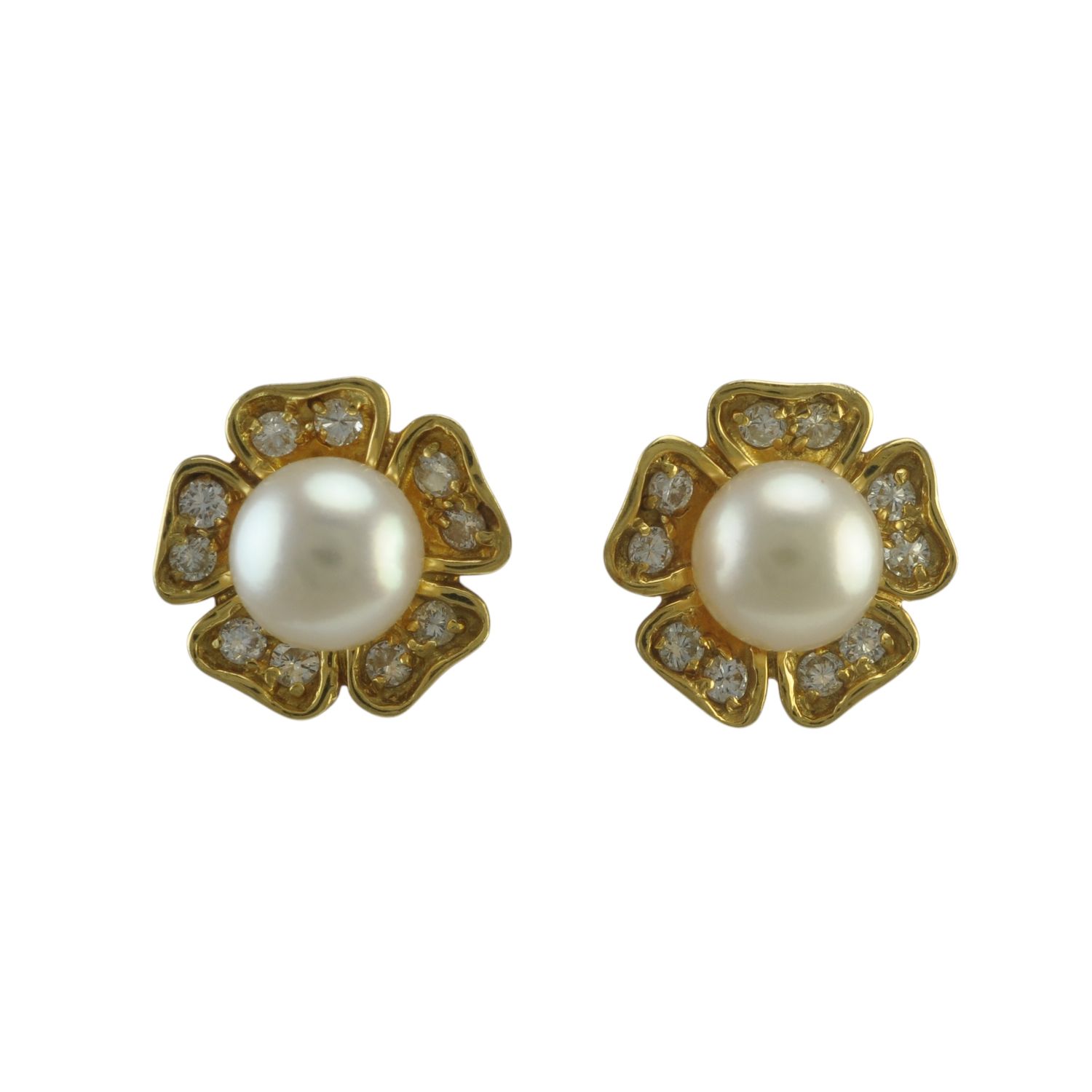 18ct Pearl and Diamond Flower Studs