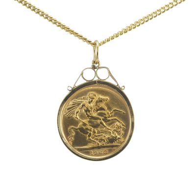 1960s Full Sovereign in 9ct Scroll Top