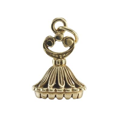 9ct Gold Carnelian Fob