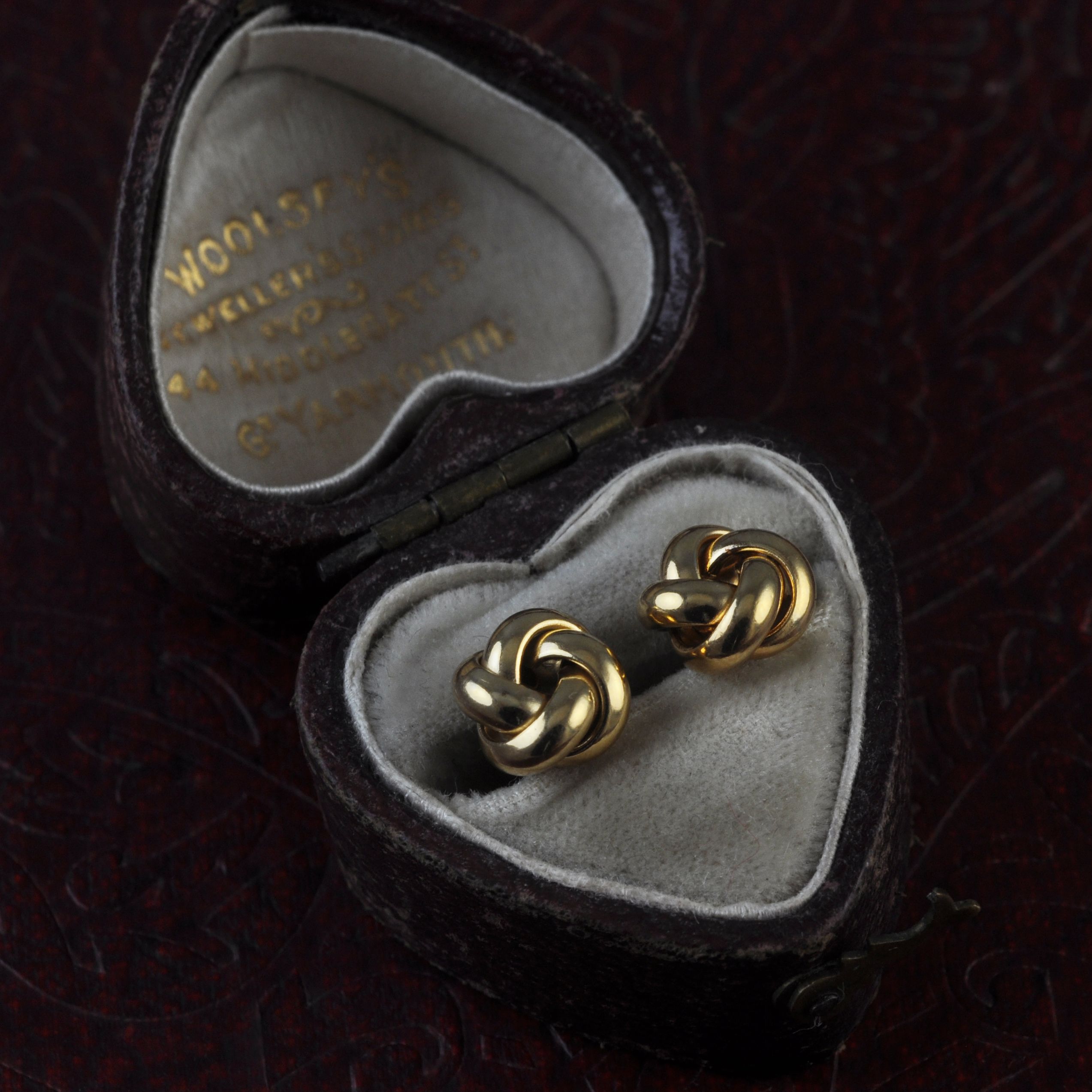 9ct Gold Knot Earrings