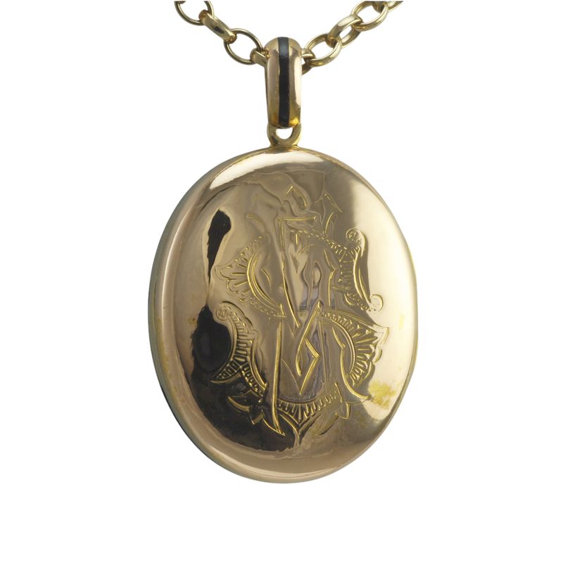 Victorian and Onyx Large Picture Locket