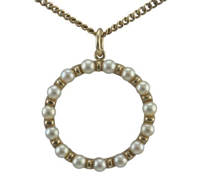 Vintage 9ct Gold and Pearl Circle Pendant
