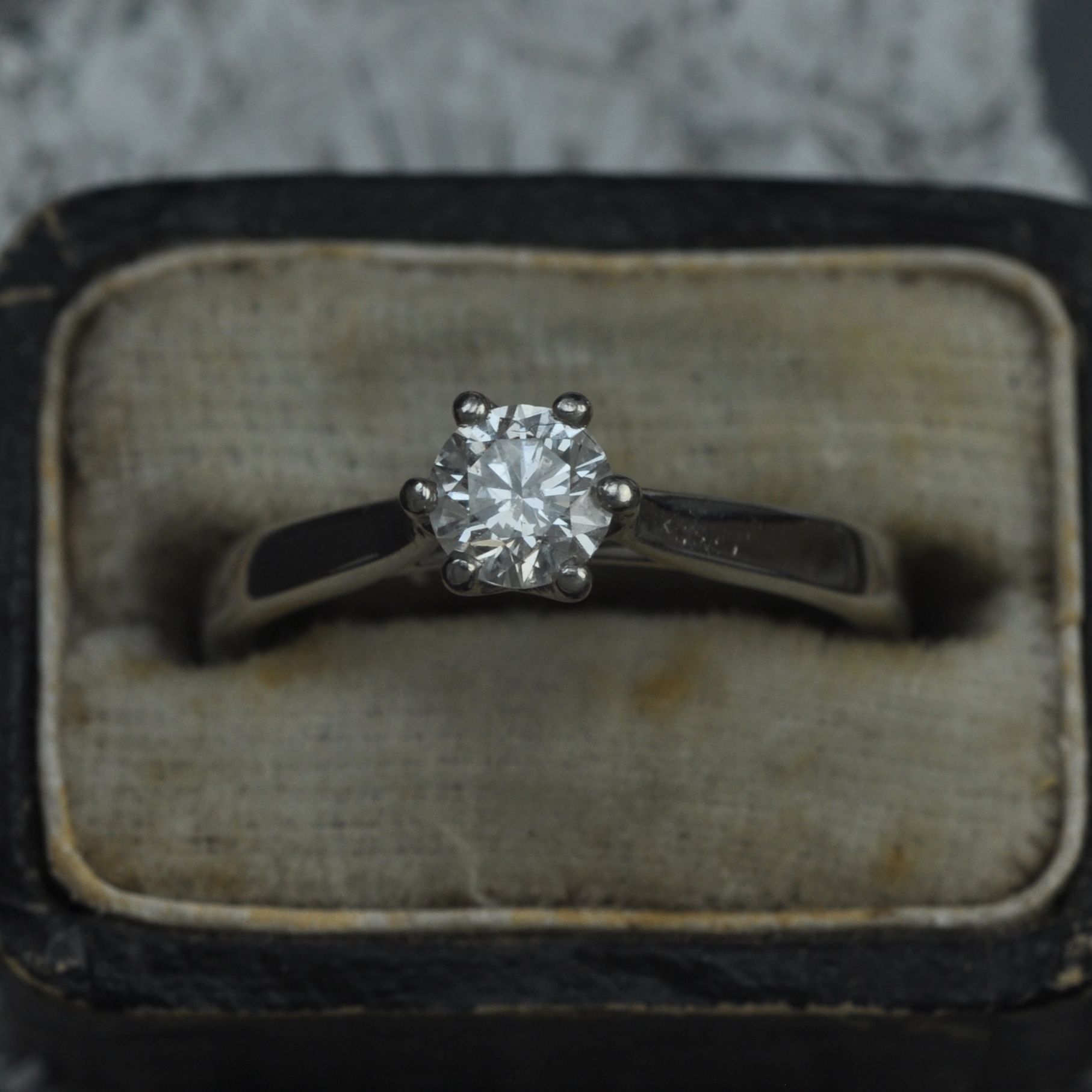 Certified Diamond and Platinum Engagement Ring