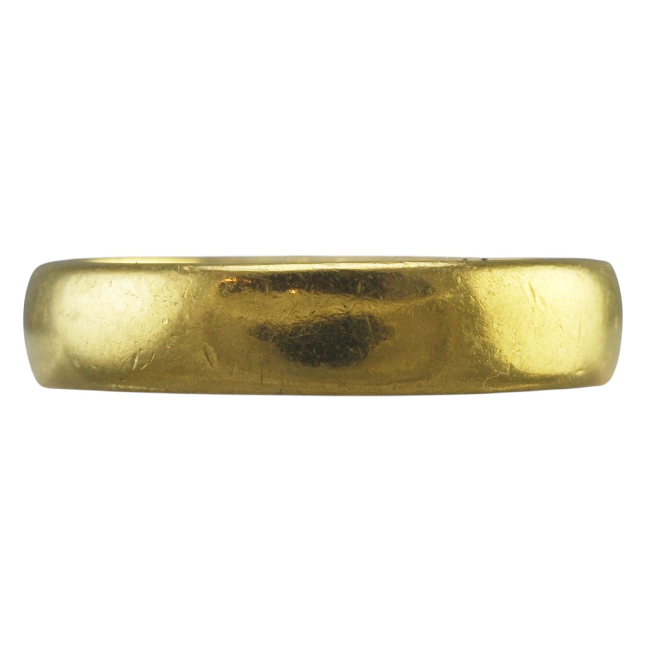 22ct Wedding Band Engraved ‘Lucky'