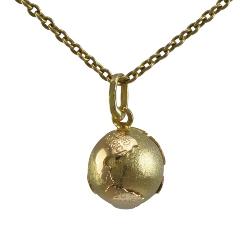 18ct Gold Globe Pendant