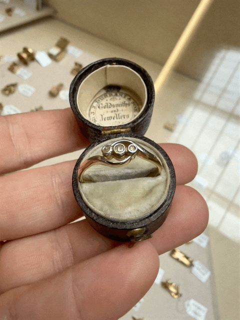 18ct and Platinum Crossover Diamond Ring