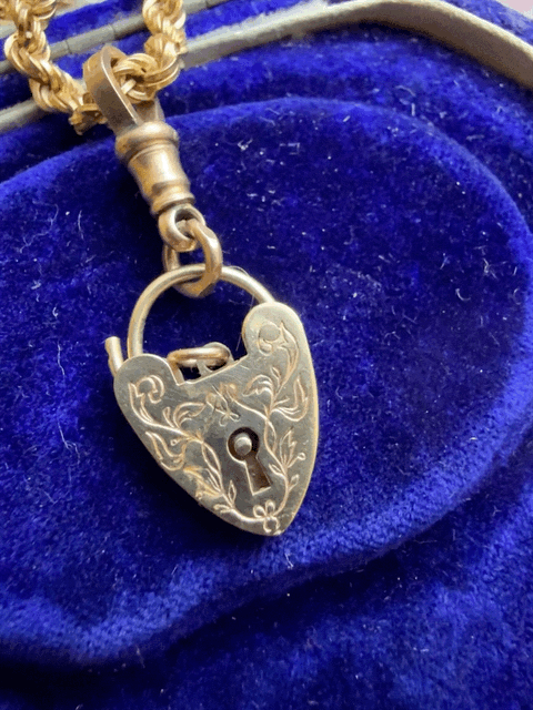 1960s 9ct Gold Floral Heart Padlock