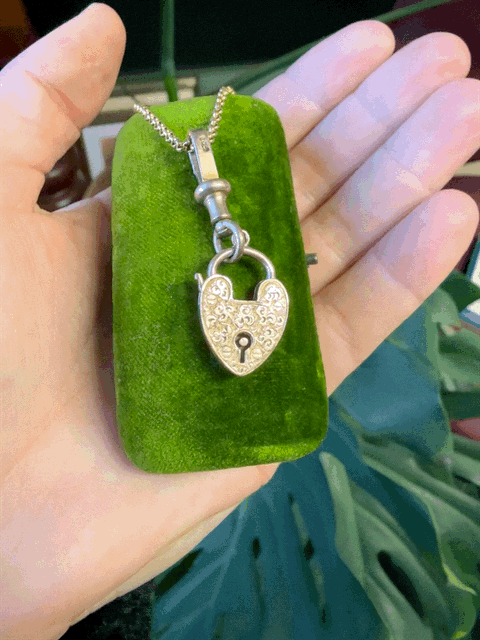 Edwardian Floral Heart Locket