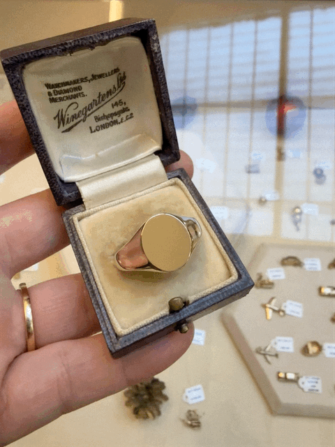 9ct Gold Oval Oxford Signet Ring