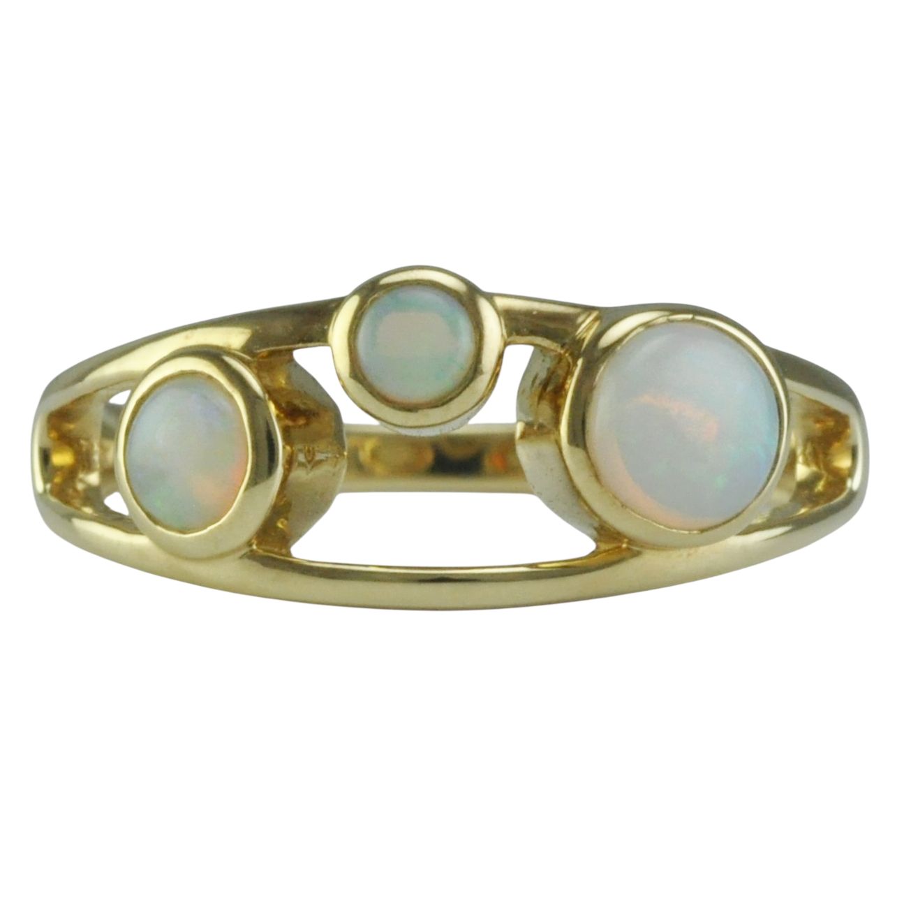 9ct Three Stone Opal Ring 9ct Three Stone Opal Ring