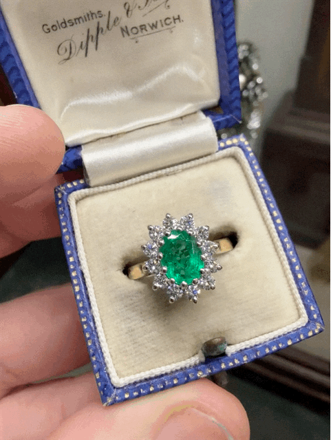 18ct Gold Emerald and Diamond Cluster Ring