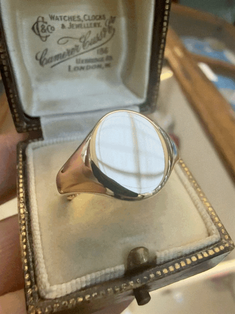 9ct Gold Oval Oxford Signet