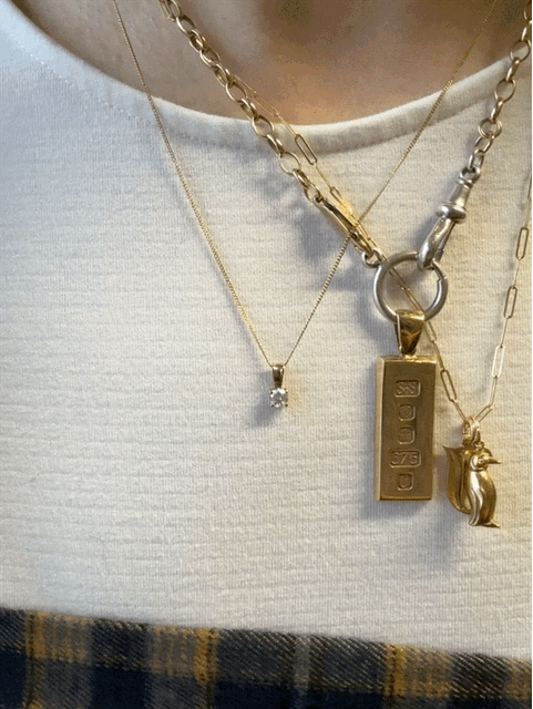 9ct Gold Diamond Pendant