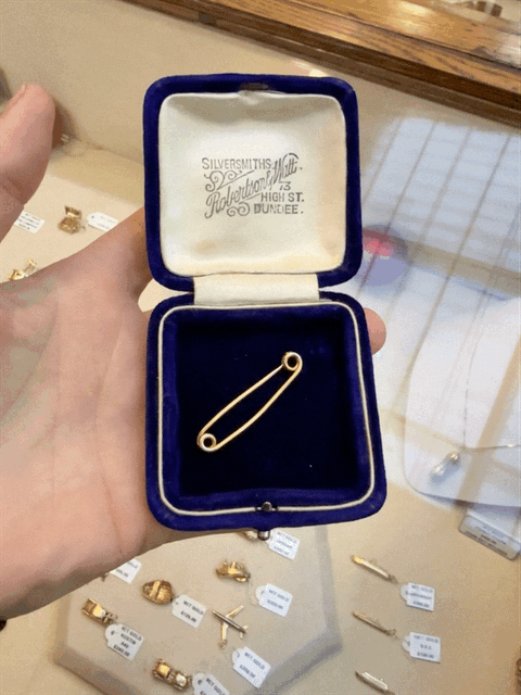 Antique 15ct Rose Gold Safety Pin