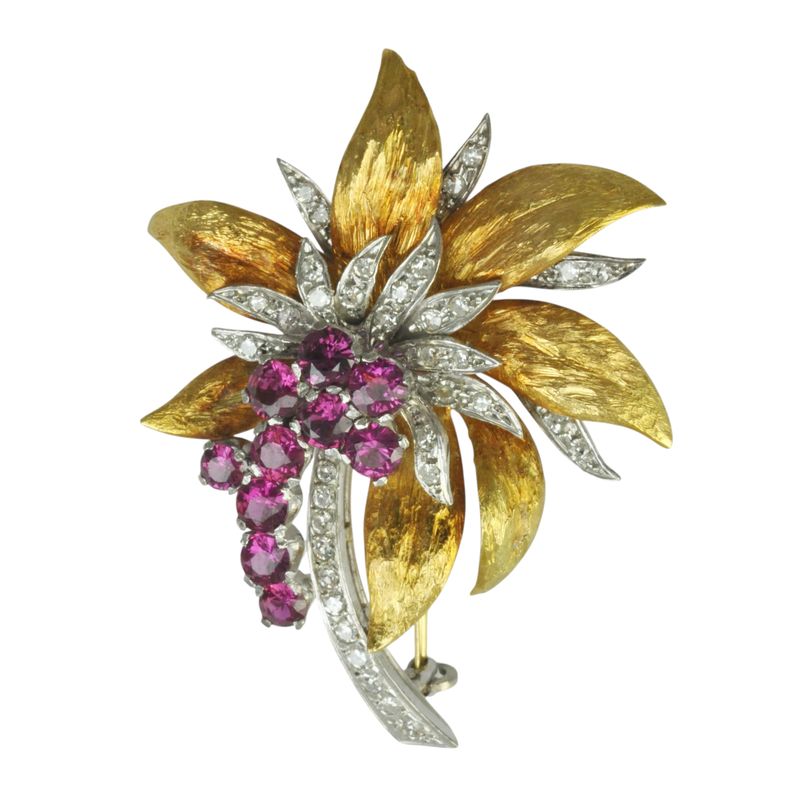 Vintage 18ct Ruby and Diamond Brooch