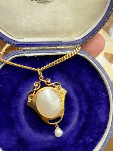 Antique 15ct Gold Pearl Drop Pendant