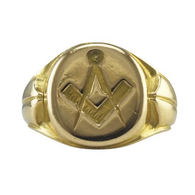 Edwardian 18ct Masonic Signet Ring Edwardian 18ct Masonic Signet Ring