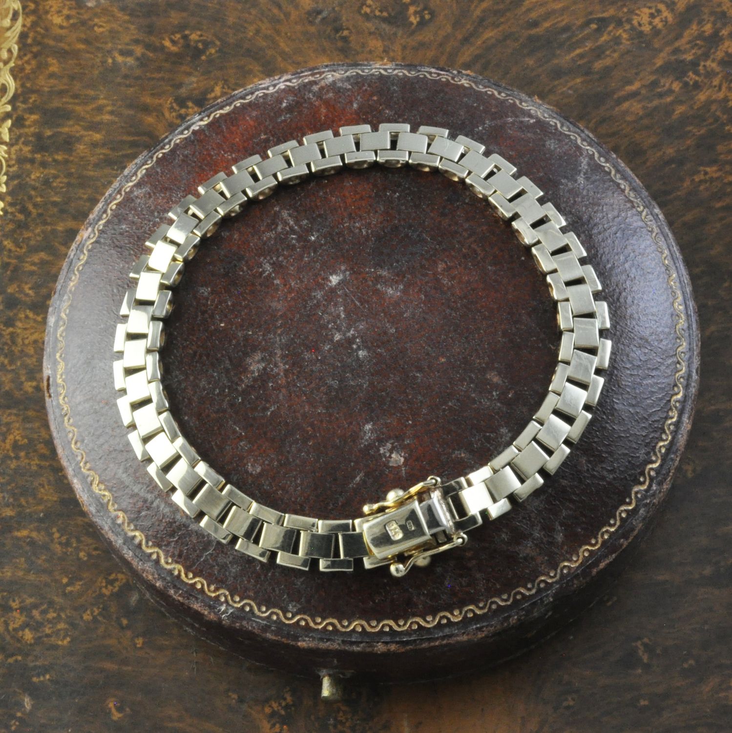 9ct Presidential Style Bracelet