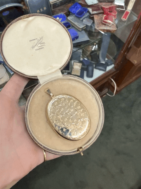 Vintage Large Floral Locket