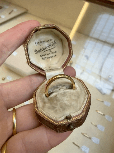 18ct 1930s Wedding Ring