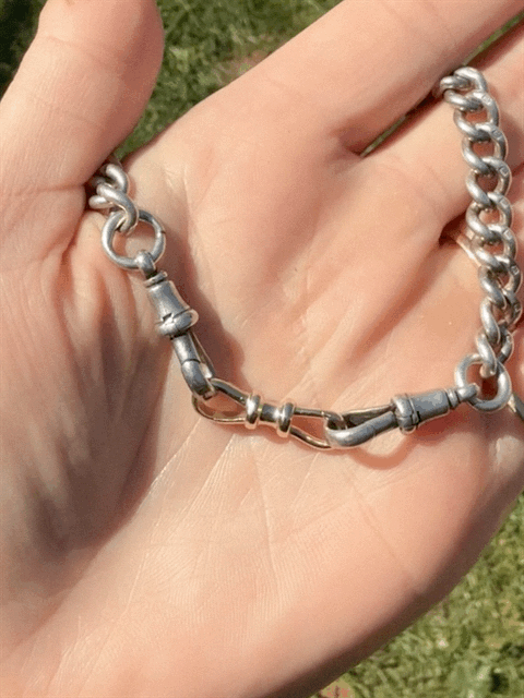 9ct Yellow Gold Double Dog Clip