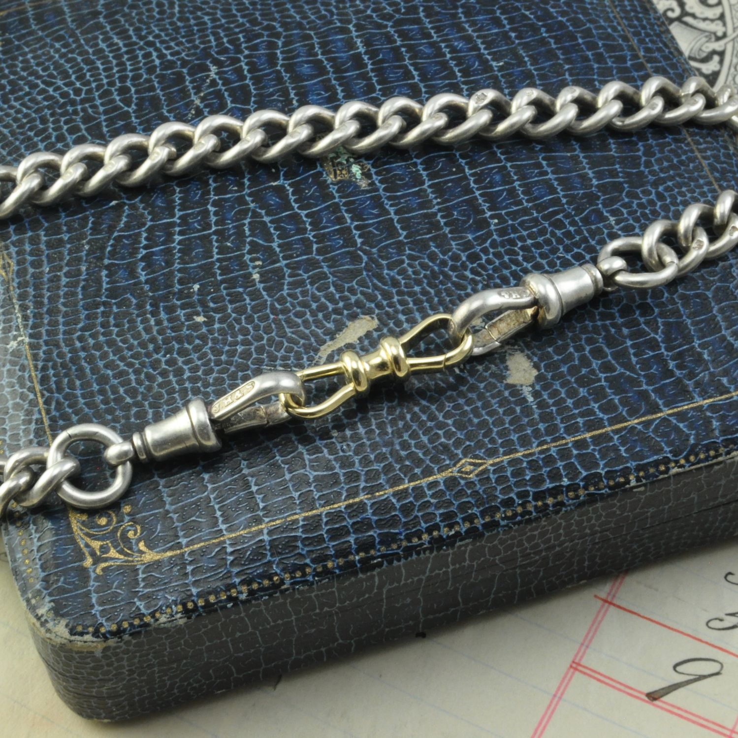 9ct Yellow Gold Double Dog Clip