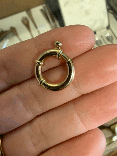 9ct Gold Chunky Bolt Ring
