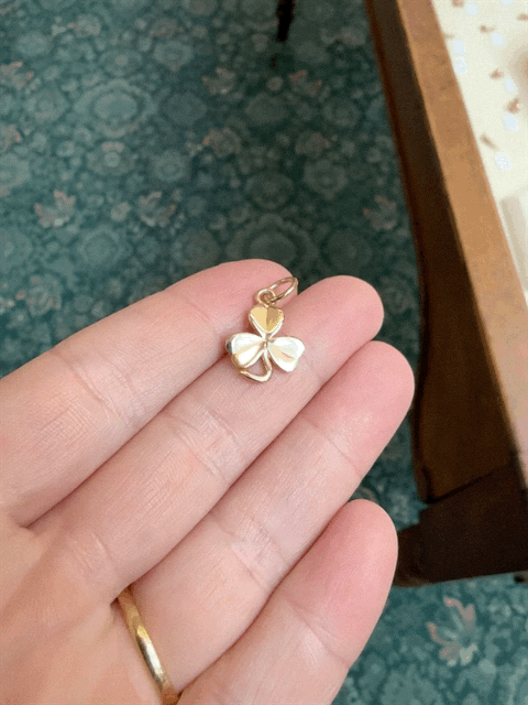 Antique 15ct Clover Pendant