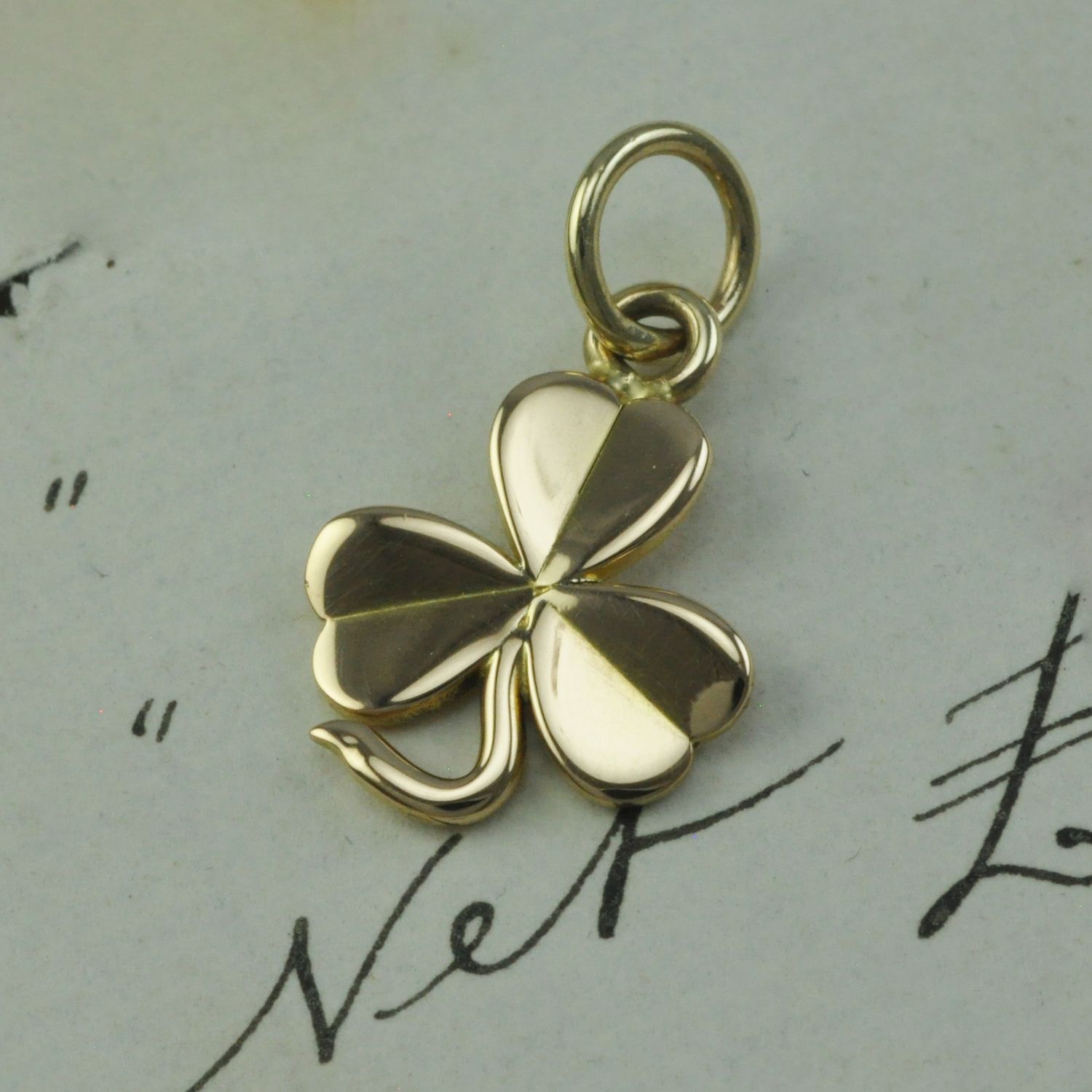 Antique 15ct Clover Pendant