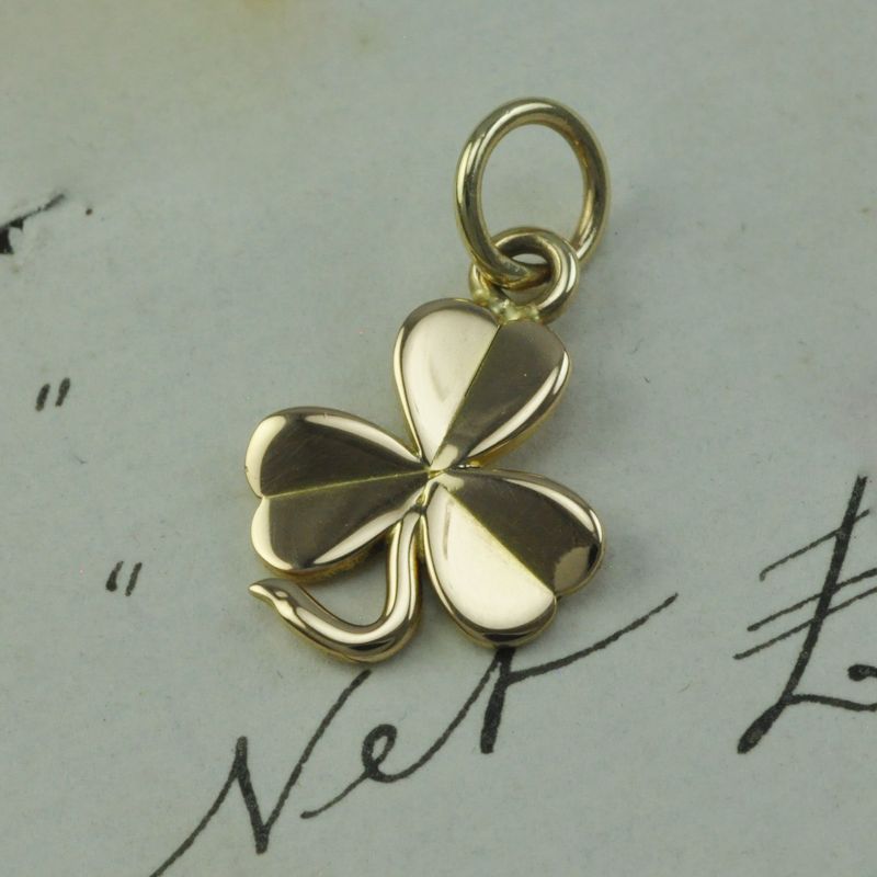 Antique 15ct Clover Pendant