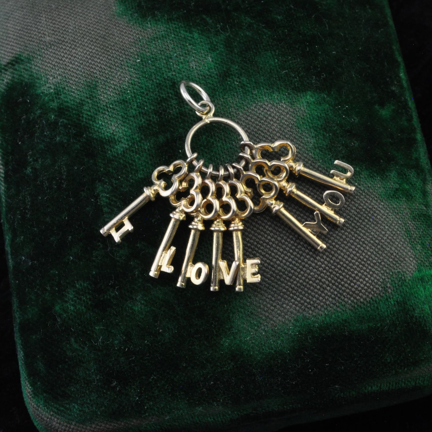 Vintage 9ct ‘I Love you’ Set of Keys Pendant