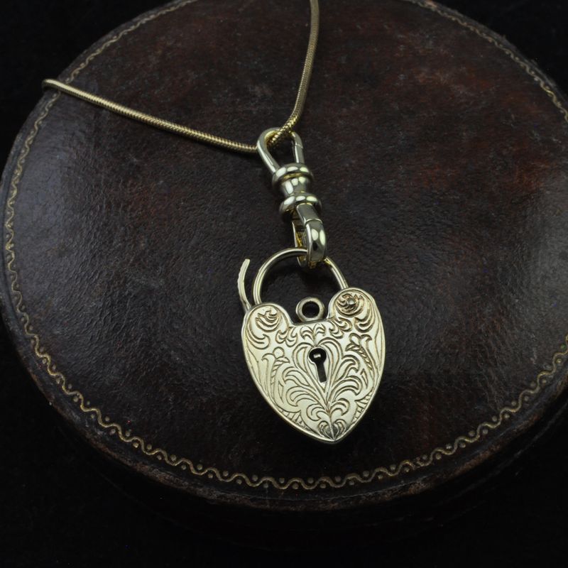 Vintage 9ct Gold Floral Heart Padlock