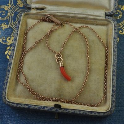 Antique Mixed-Carat Gold Coral Pendant Antique Mixed-Carat Gold Coral Pendant