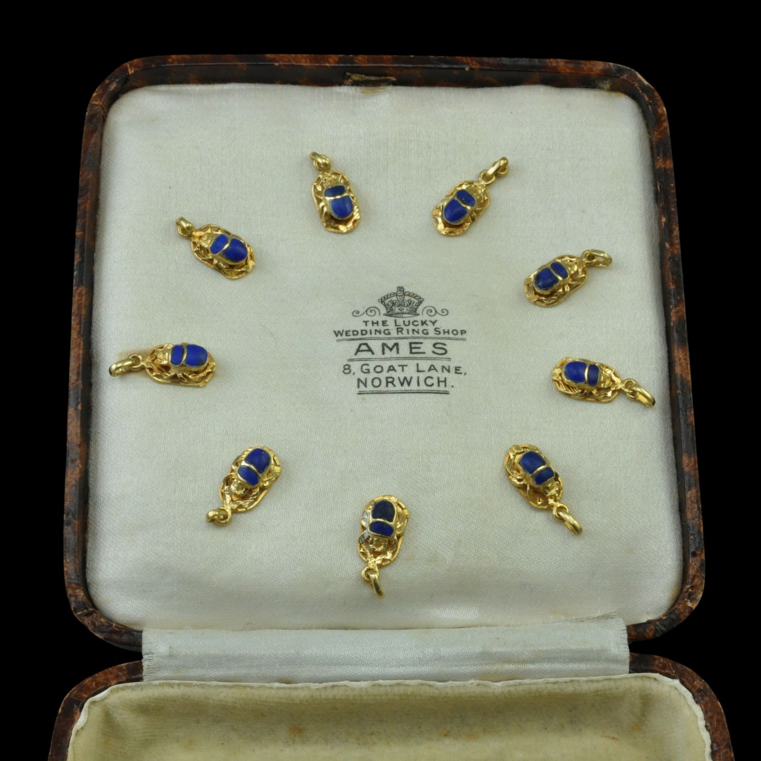 18ct Gold Egyptian Scarab Pendant 18ct Gold Egyptian Scarab Pendant