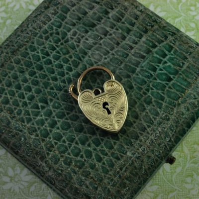 1960s Floral Heart Padlock 1960s Floral Heart Padlock