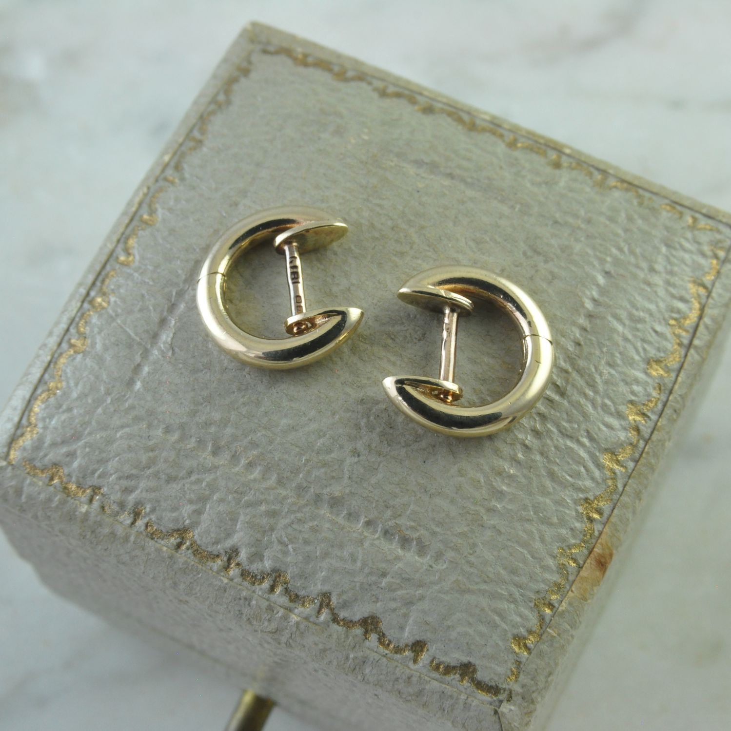 9ct Gold Huggie Hoops