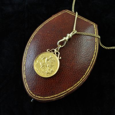 1959 Full Sovereign Scroll Top Pendant