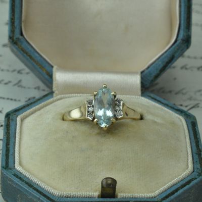 Vintage 9ct Aquamarine and Diamond Ring - Reserved
