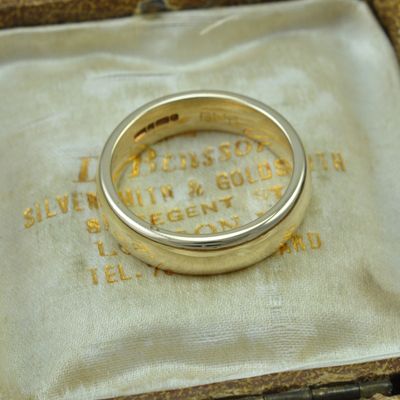 9ct Gold Heavy Wedding Band