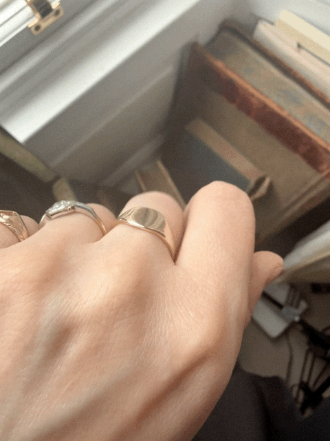 Vintage 9ct Gold Square Signet Ring