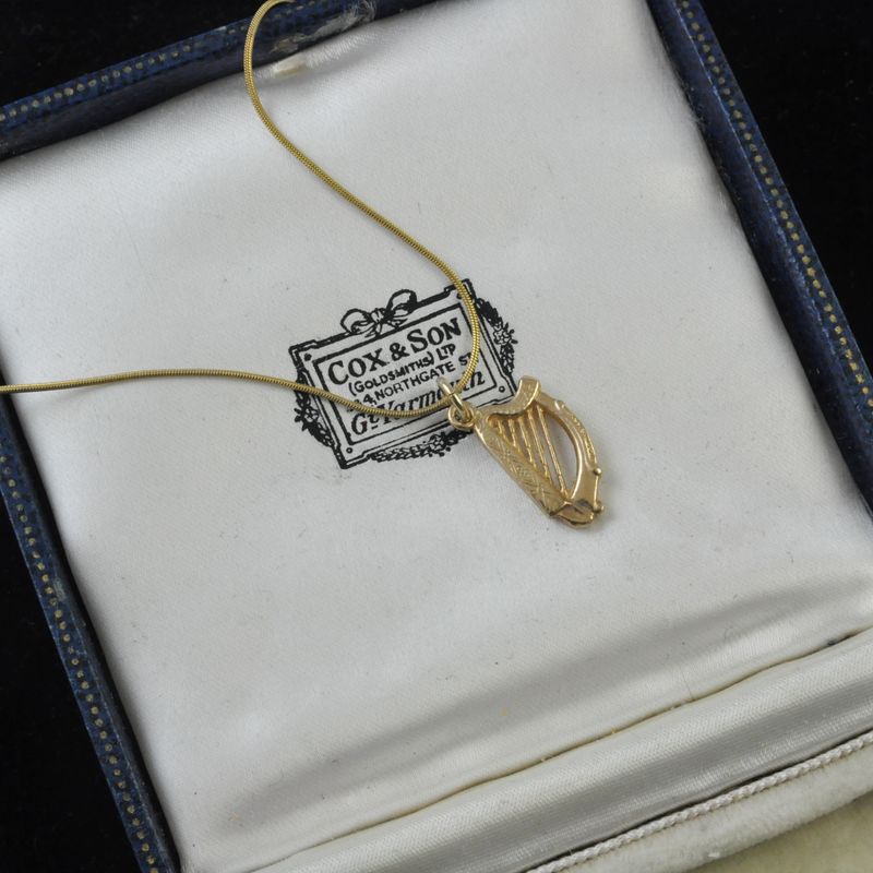 9ct Gold Harp Charm