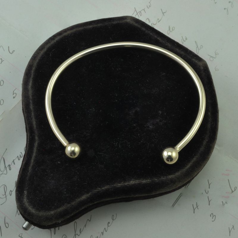 9ct Gold Torque Bangle