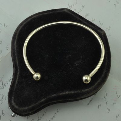 9ct Gold Torque Bangle 9ct Gold Torque Bangle