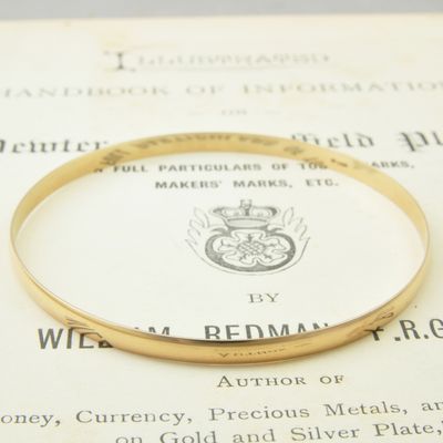 9ct Gold Bangle 9ct Gold Bangle